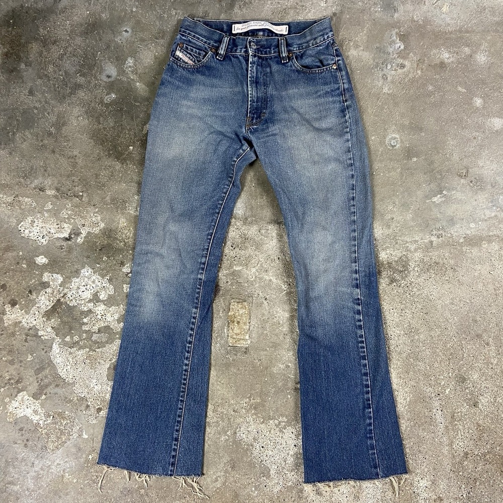 Vintage Diesel Jeans Women's Size 27 Blue Denim Medium‎ Wash Basic Bootcut